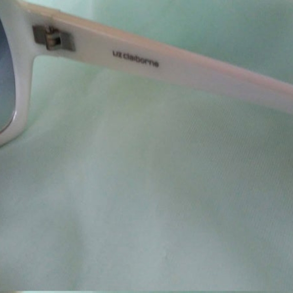 Rare Vintage Oversized Liz Claiborne Sunglasses - Picture 10 of 11
